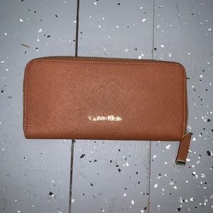 ✨Calvin Klein wallet✨